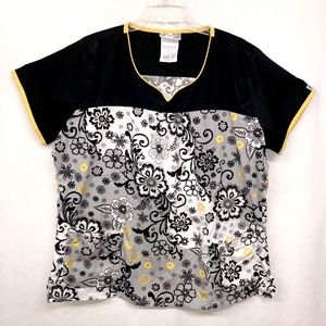 Uniform Advantage Sz XL Floral Scrub Shirt